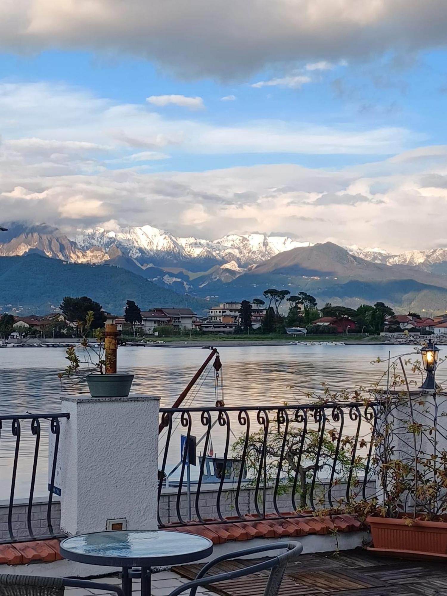 Hotel Garden Bocca Di Magra Екстериор снимка