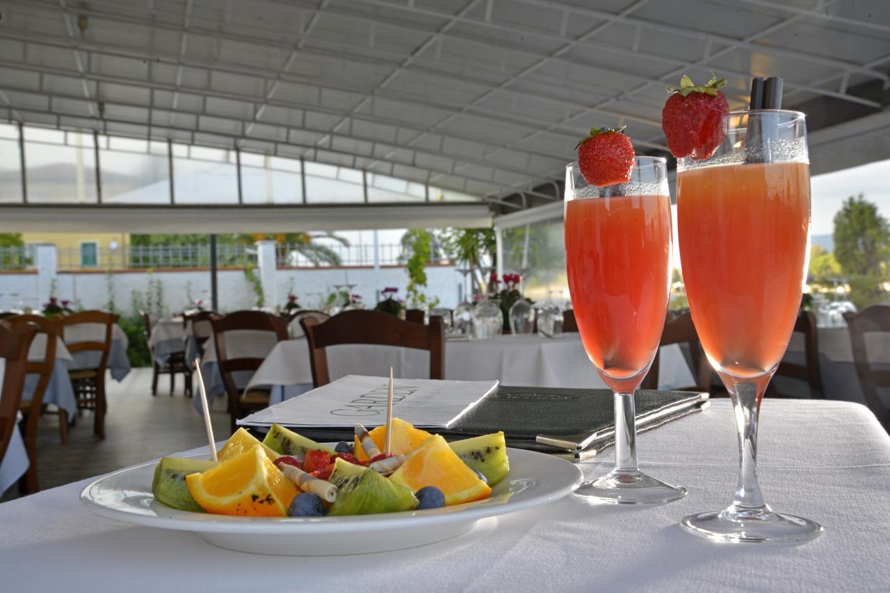 Hotel Garden Bocca Di Magra Екстериор снимка