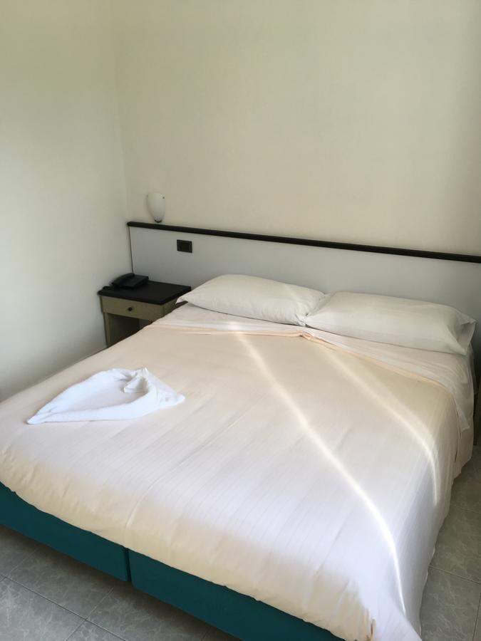 Hotel Garden Bocca Di Magra Екстериор снимка