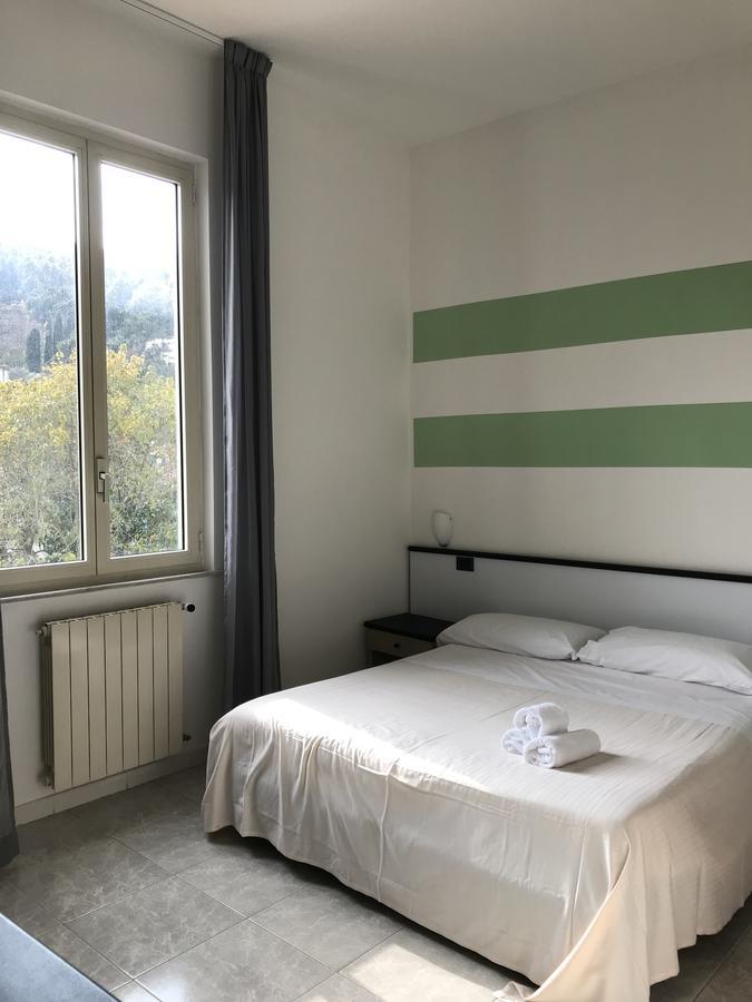 Hotel Garden Bocca Di Magra Екстериор снимка