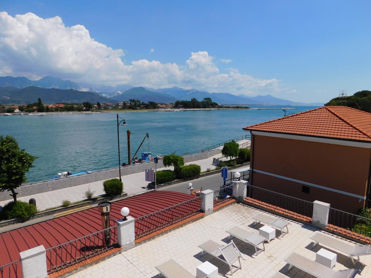 Hotel Garden Bocca Di Magra Екстериор снимка